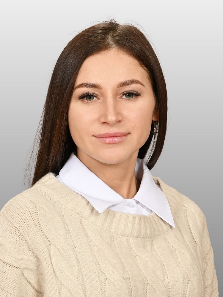 Инструктор по физическому воспитанию Биктимирова  Юлия  Галлямовна.
